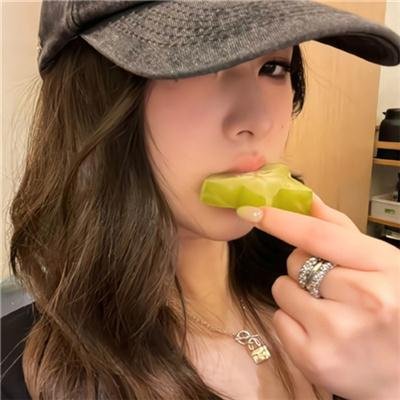 十二岁的胡安娜